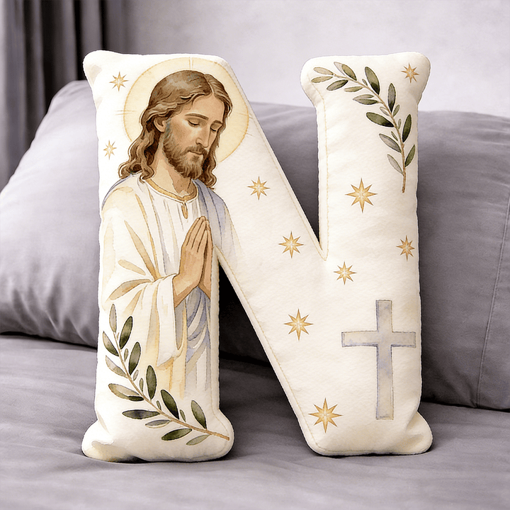 Christianartworkshop Coussin en forme de lettre avec croix de Jésus en prière : emblème de prière fervente et de foi intemporelle - 24" (60 cm) - N - image 13