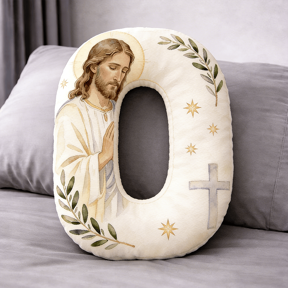 Christianartworkshop Coussin en forme de lettre avec croix de Jésus en prière : emblème de prière fervente et de foi intemporelle - 24" (60 cm) - O - image 14