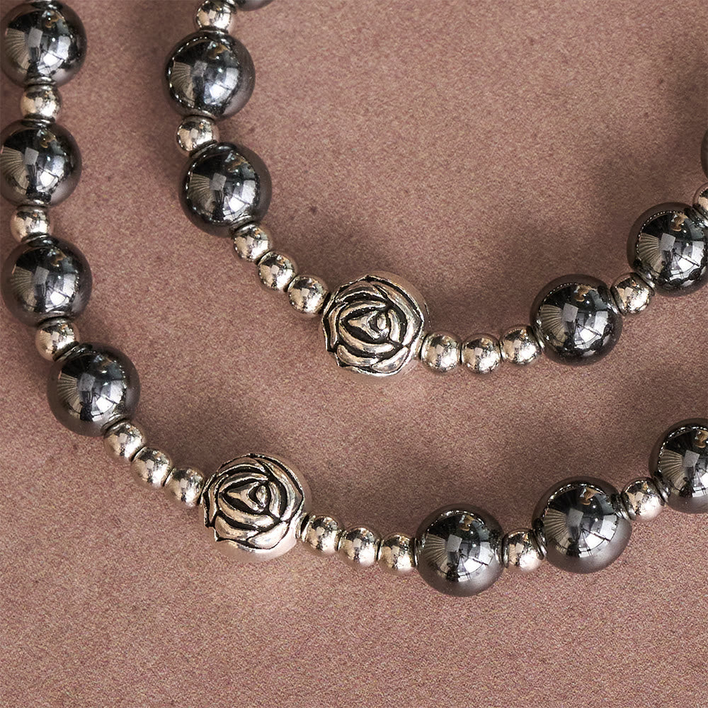 Christianartworkshop Chapelet en hématite avec perles roses, médaille de saint Benoît et crucifix détaillé - image 4