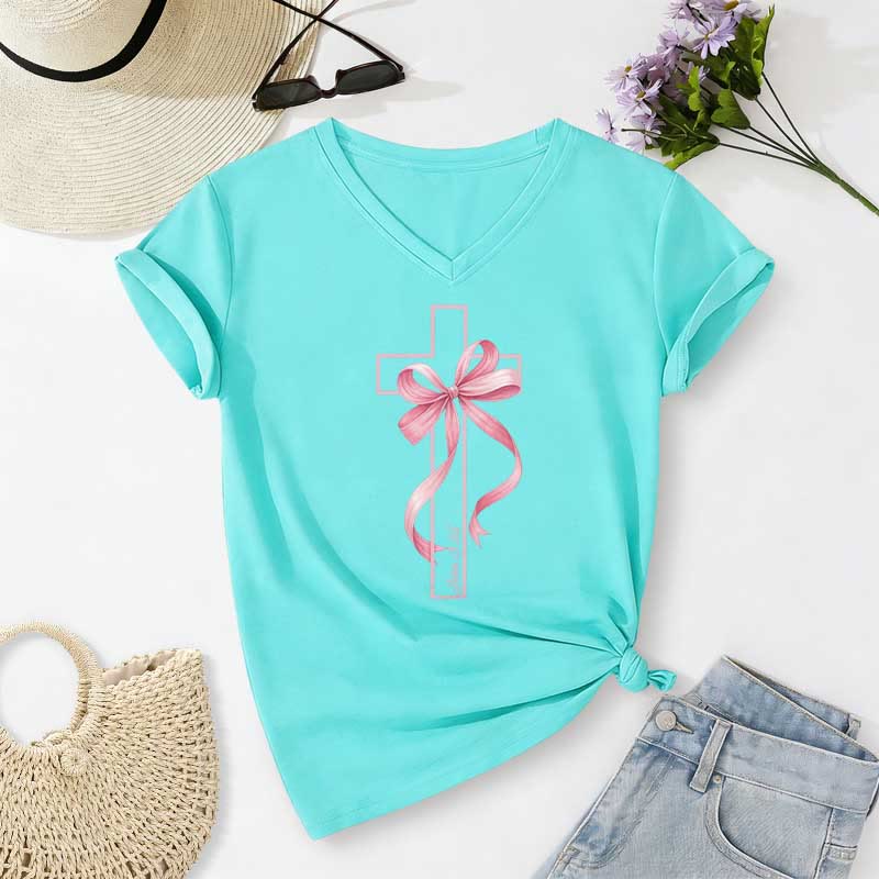Christianartworkshop T-shirt décontracté à col en V avec motif croix et nœud rose - Bleu ciel - 2XL - image 10