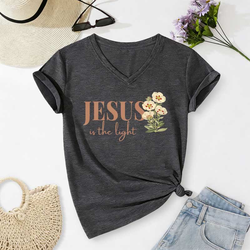Christianartworkshop T-shirt décontracté à col en V à motif floral « Jésus est la lumière » - Gris foncé - 2XL - image 22