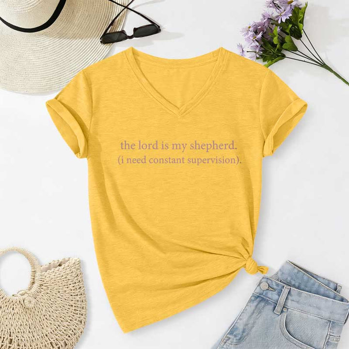 Christianartworkshop Le Seigneur est mon berger, j'ai besoin d'une surveillance constante. T-shirt décontracté à col en V. - Jaune - 2XL - image 8