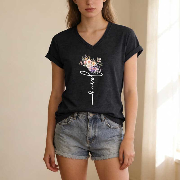 Christianartworkshop T-shirt décontracté à col en V avec motif floral et inscription cursive Jésus - image 13