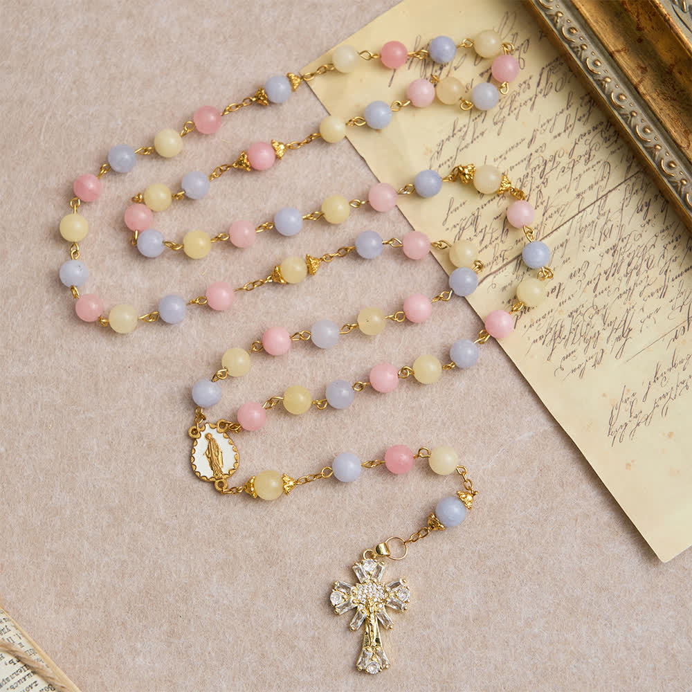 Christianartworkshop Chapelet en perles de morganite pastel avec crucifix étincelant et Notre-Dame - Notre-Dame et le Crucifix - image 0