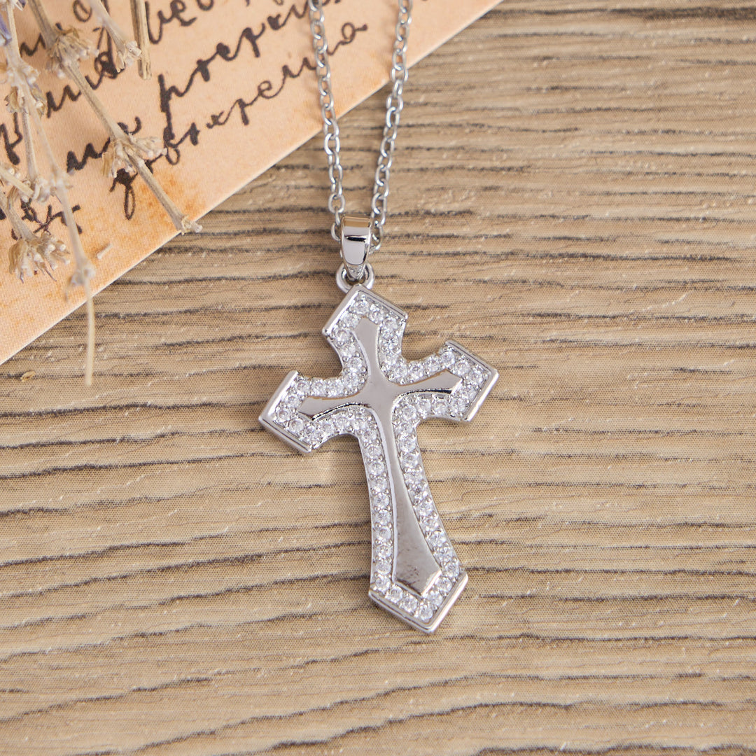 Christianartworkshop Collier pendentif croix moderne à plusieurs rangs de zircon : Bijou sacré et élégant, symbole de foi. - image 5