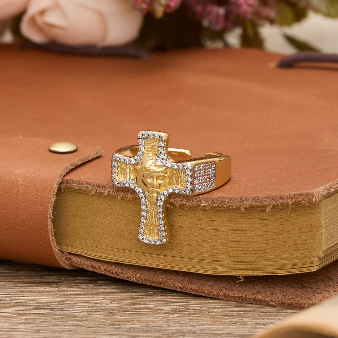 Christianartworkshop Bague ouverte en forme de croix avec le visage de Jésus : un symbole audacieux de la grâce rédemptrice - Croix de Jésus (Convient aux tailles américaines 6 à 8) - image 0