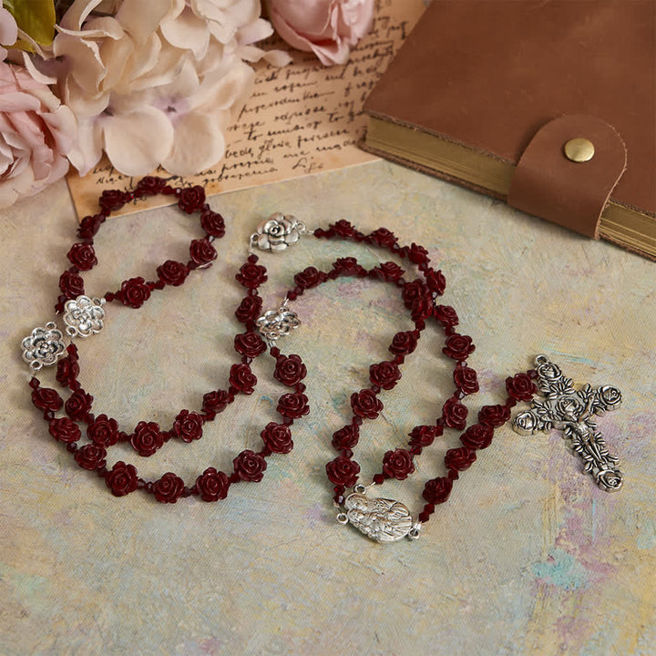 Christianartworkshop Chapelet de perles de roses rouge vin cinabre avec centre de table Sainte Famille - image 2