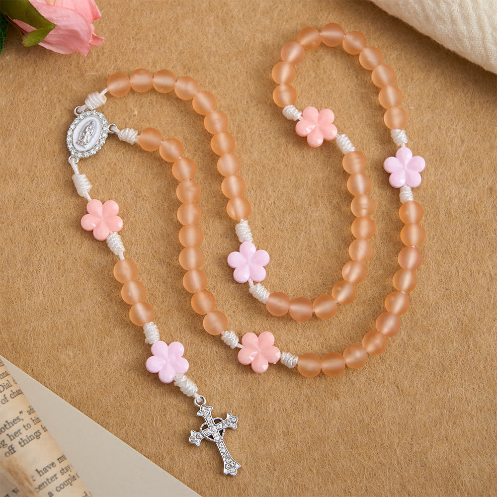Christianartworkshop Chapelet de perles givrées pêche-orange et camélias roses : la pureté des fleurs printanières - image 3