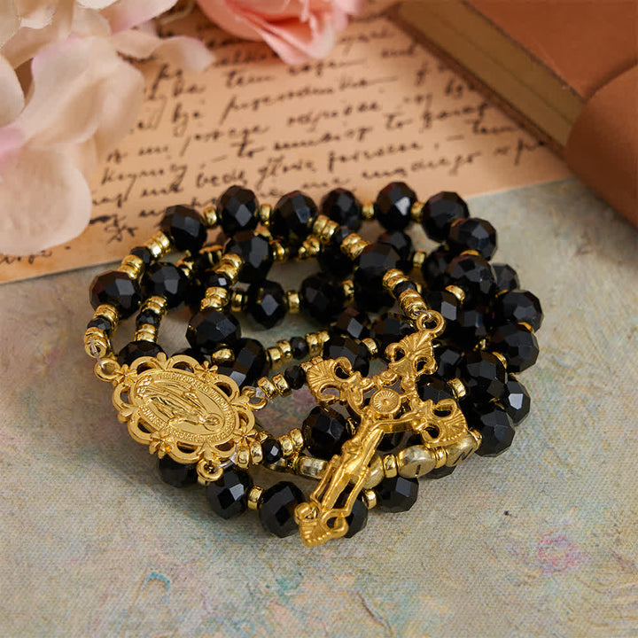 Chapelet de la Vierge Marie en verre noir à facettes, personnalisé avec le prénom de maman, par Christianartworkshop - image 1