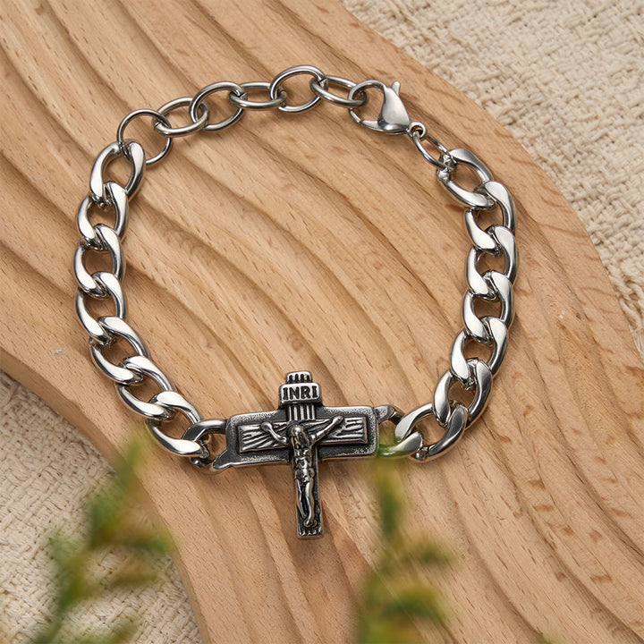 Christianartworkshop Bracelet robuste à maillons cubains avec croix et détails INRI - image 1