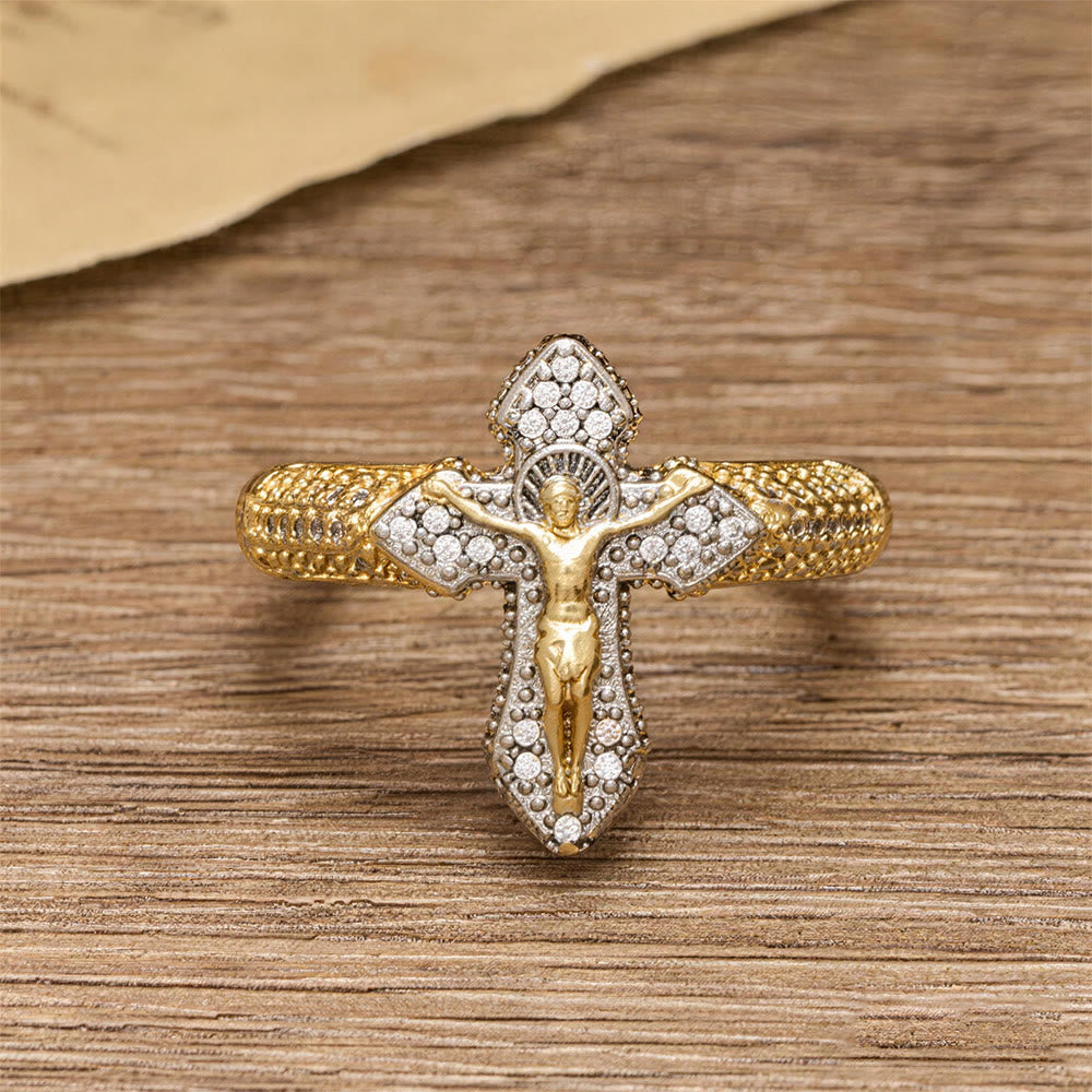 Christianartworkshop Bague crucifix pavée de zircon bicolore : un symbole d'amour rédempteur intemporel - image 1