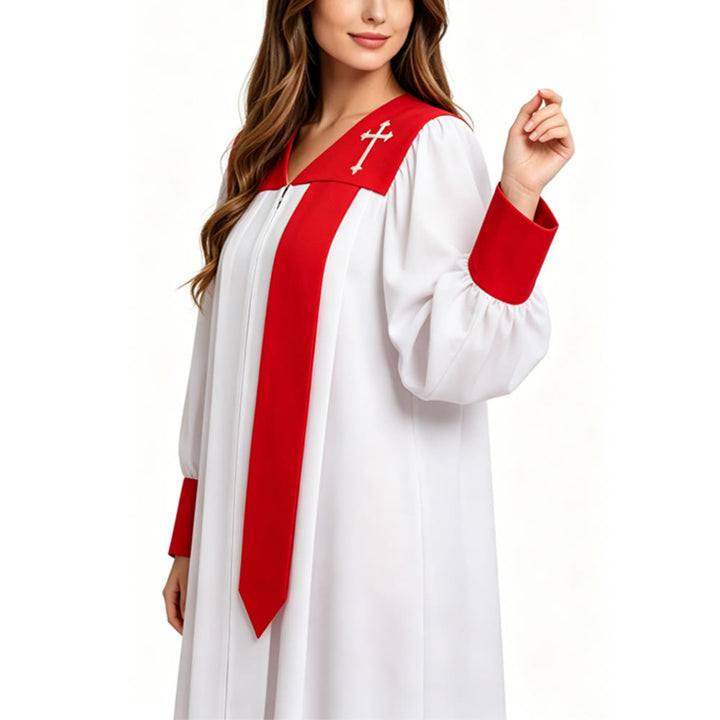 Robe de clergé blanche distinctive de Christianartworkshop avec col rouge et emblème de croix - image 6