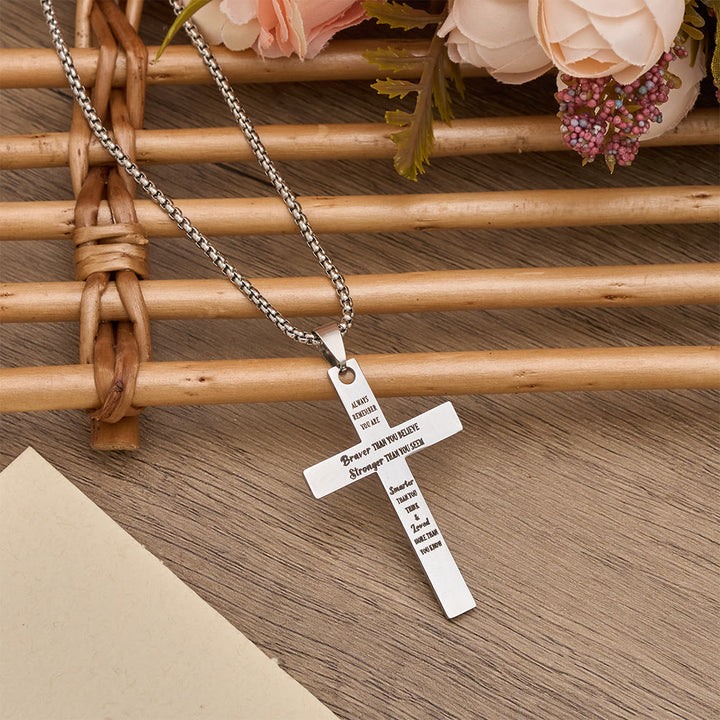 Christianartworkshop Collier pendentif croix double face avec lion et gravure inspirante : symbole de courage et de foi - image 2