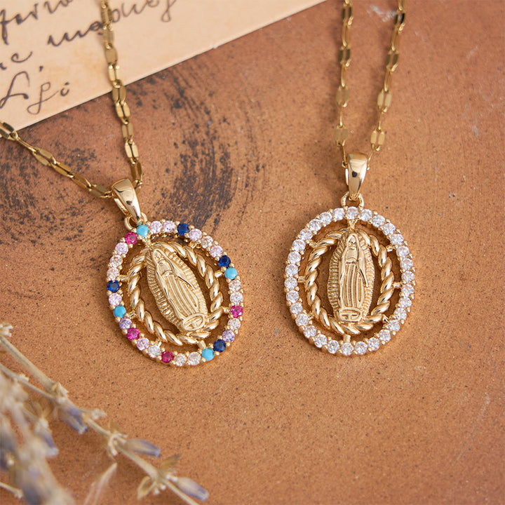Christianartworkshop Collier pendentif Notre-Dame de Guadalupe avec halo de zircon : un symbole de la grâce mariale et de la lumière divine - image 0