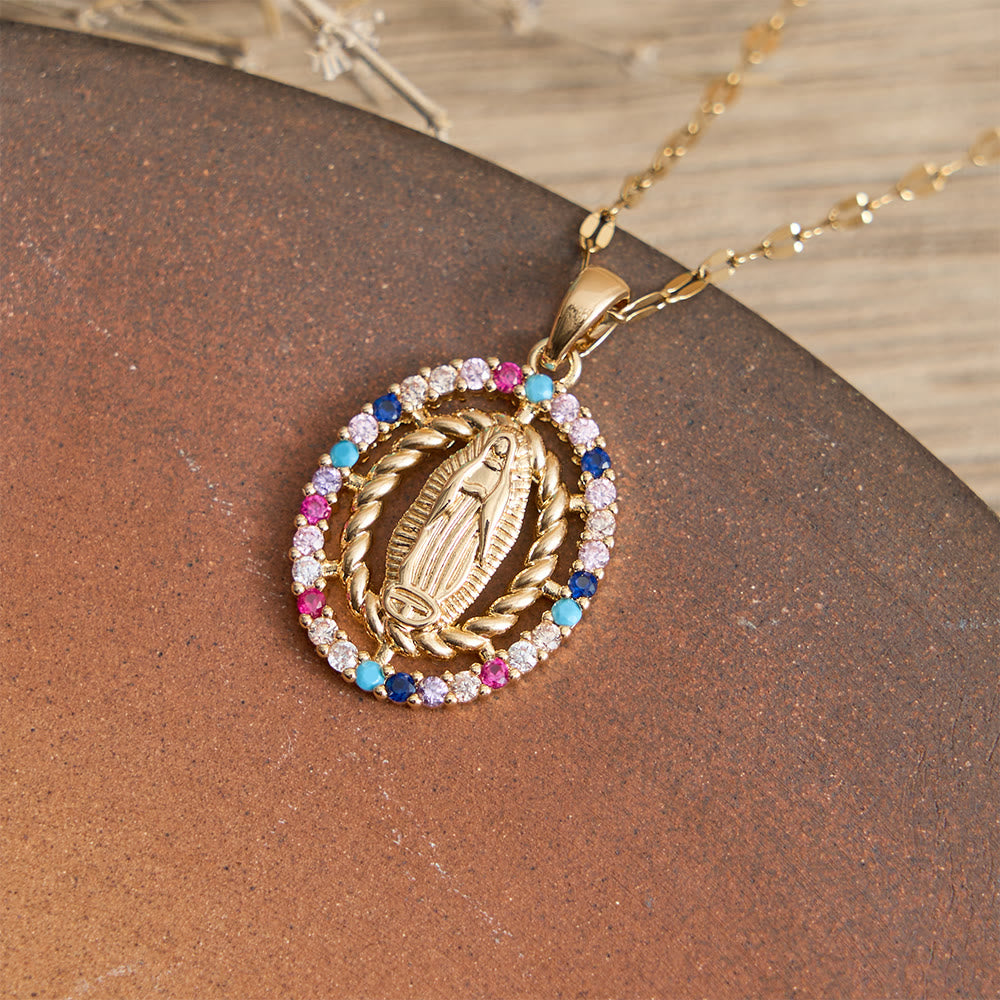 Christianartworkshop Collier pendentif Notre-Dame de Guadalupe avec halo de zircon : un symbole de la grâce mariale et de la lumière divine - Multicolore - image 1
