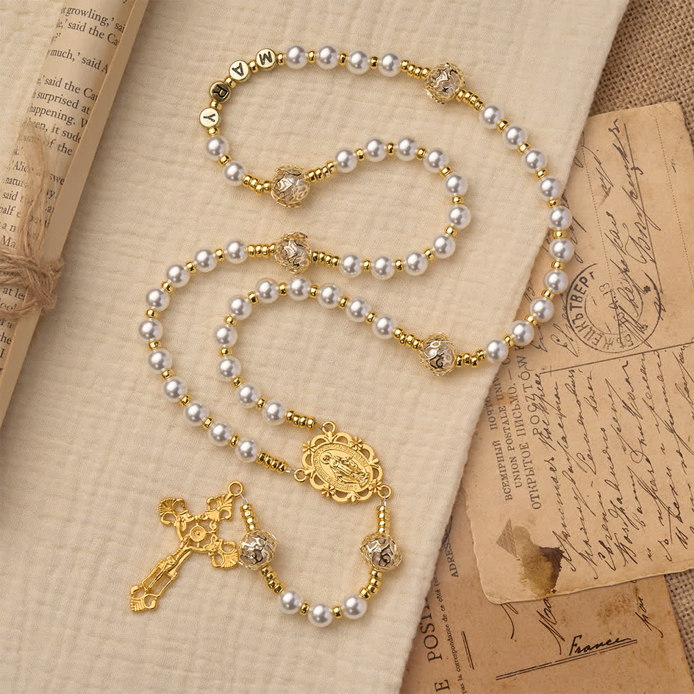 Christianartworkshop Chapelet élégant blanc de la Vierge Marie avec lettres personnalisées - image 3