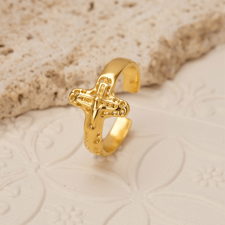 Christianartworkshop Bague dévotionnelle crucifix : emblème de rédemption et de foi inébranlable - image 1