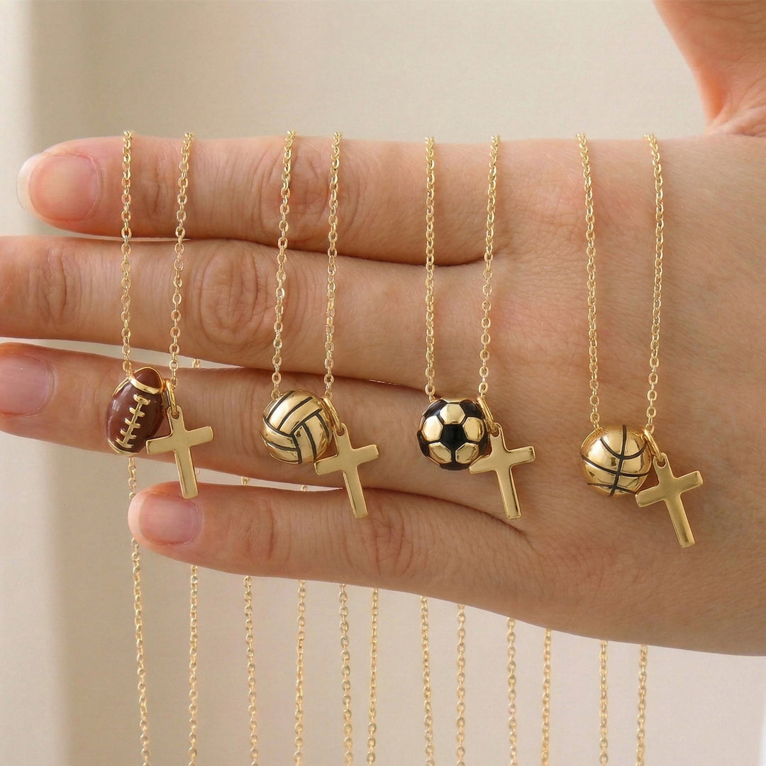 Christianartworkshop Ensemble de bijoux Ballon de sport et Croix (collier + bracelet) avec carte : Un symbole de foi et de passion sportive - image 2