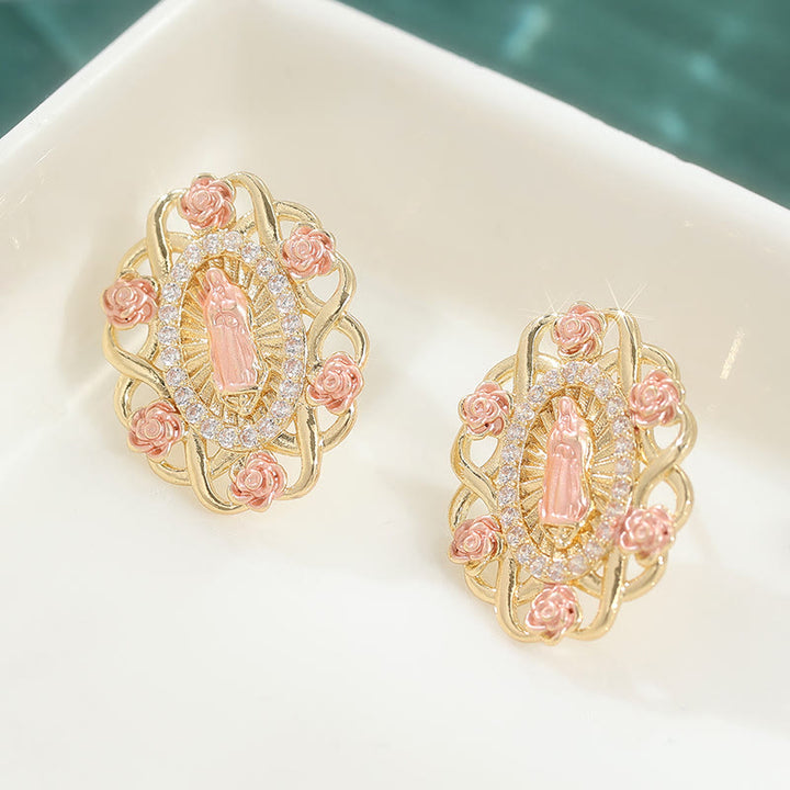 Christianartworkshop Boucles d'oreilles mariales ornées de roses roses et d'un halo de zirconiums : un symbole de dévotion - image 2