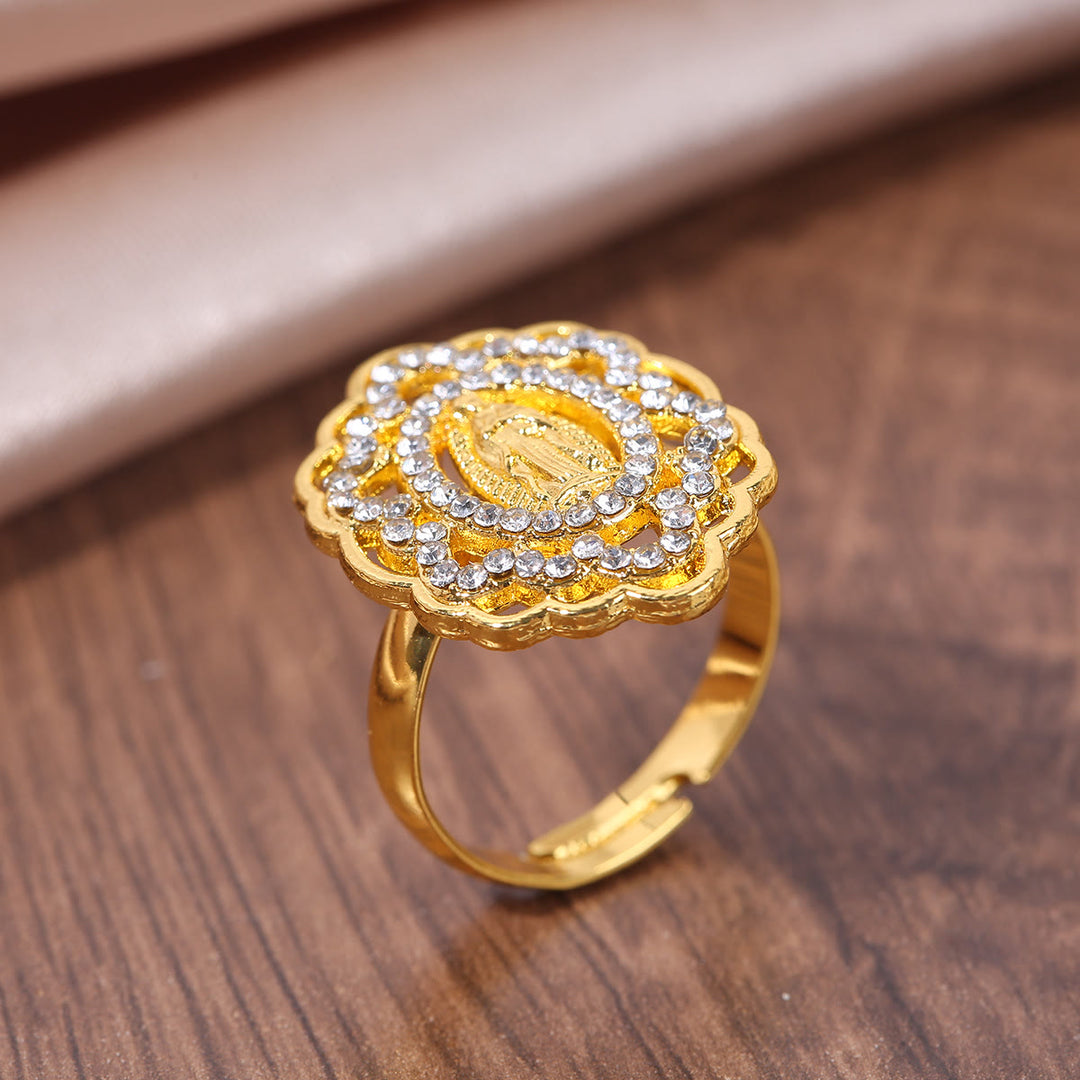 Christianartworkshop Bague mariale ornée d'une bordure en dentelle et d'un halo de zirconiums : un symbole de dévotion - image 2