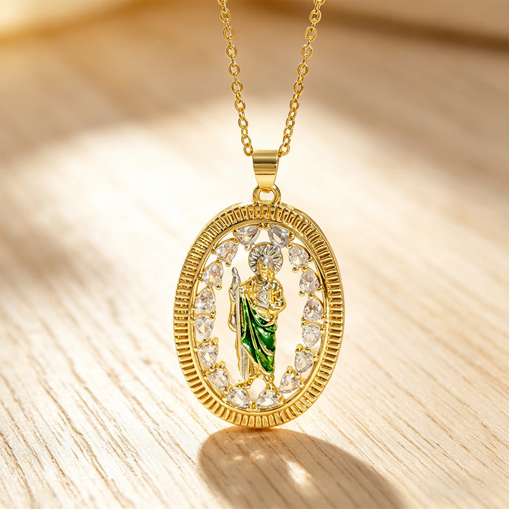 Collier pendentif Saint Jude en émail avec halo de zircon, créé par Christianartworkshop : un symbole d’espoir et de protection divine. - image 5