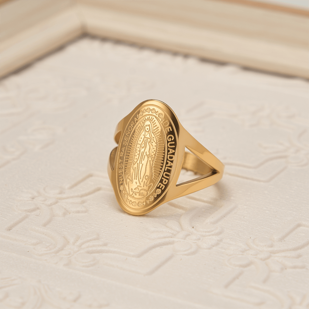 Christianartworkshop Bague de dévotion gravée à l'effigie de Notre-Dame de Guadalupe : emblème de la grâce mariale et de la protection divine - Doré - 10 US - image 2