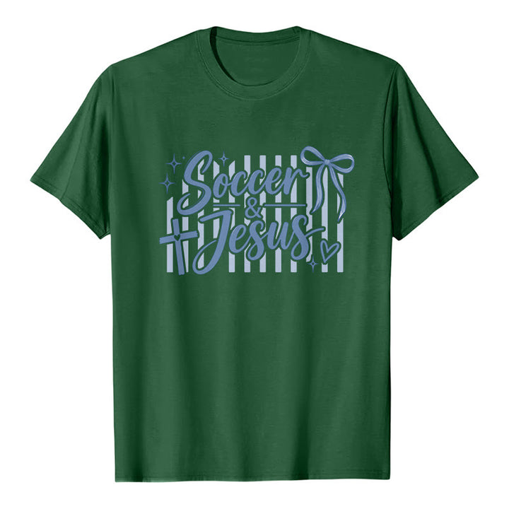 Christianartworkshop T-shirt premium style football et Jésus Coquette - Vert foncé - 2XL - image 4