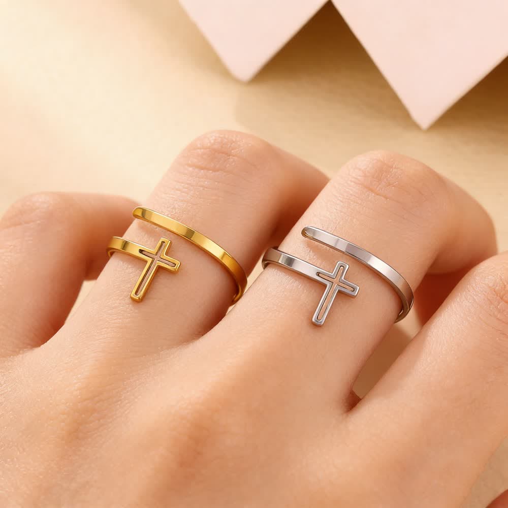 Christianartworkshop Ensemble de bagues minimalistes en forme de croix : bijoux de foi empilables pour un usage quotidien - 1 ENSEMBLE (Doré et Argenté) Convient aux pointures américaines 7 à 9 - image 0