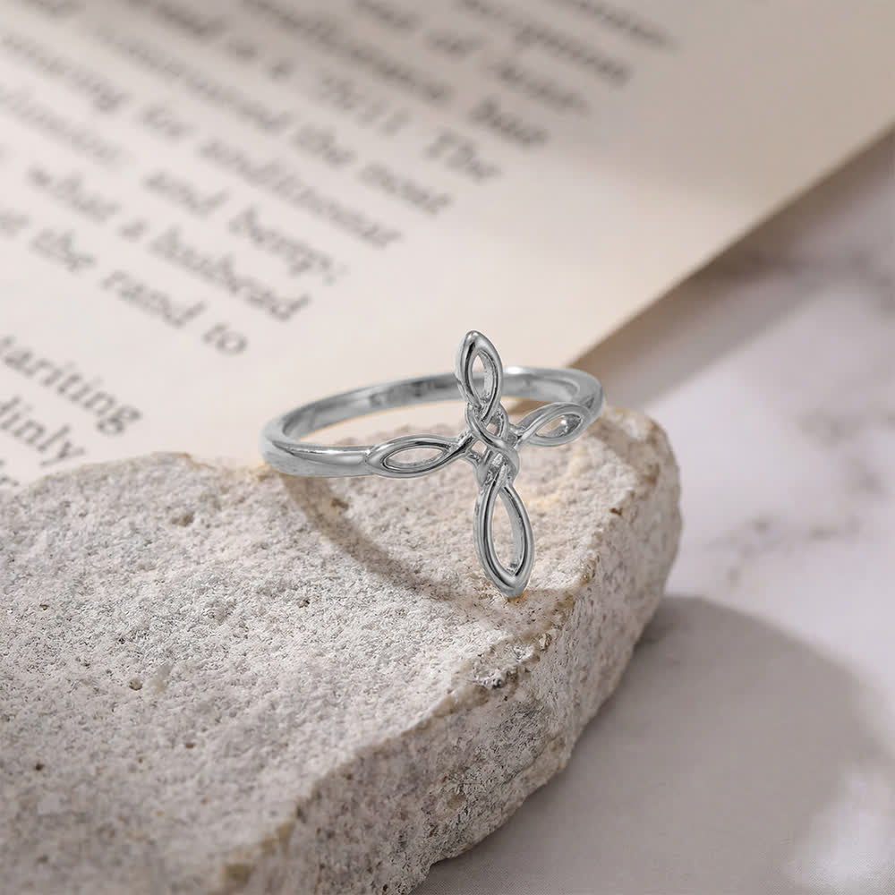 Christianartworkshop Bague dévotionnelle en forme de croix celtique : emblème de foi éternelle et de connexion divine - image 8