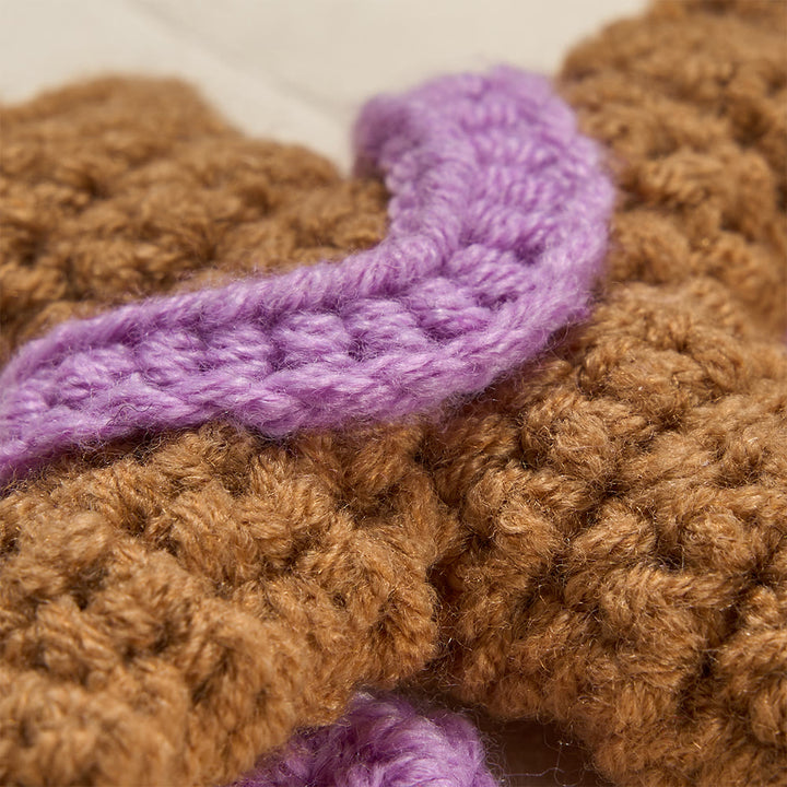 Christianartworkshop Porte-clés croix crocheté à la main avec une touche de violet : symbole de foi réconfortante et d’amour divin chaleureux - image 4