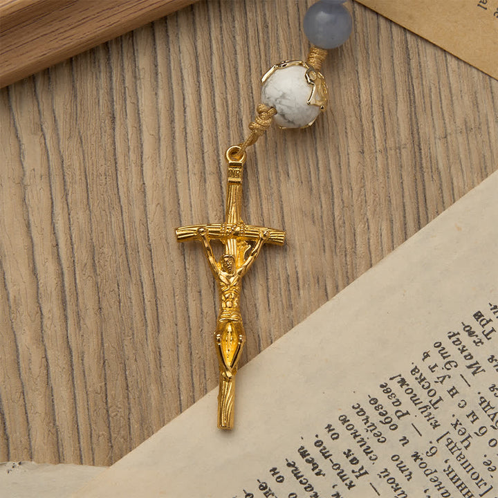 Christianartworkshop Chapelet en aigue-marine et howlite blanche : détails en filigrane doré avec saint Benoît pour une foi sereine - image 7