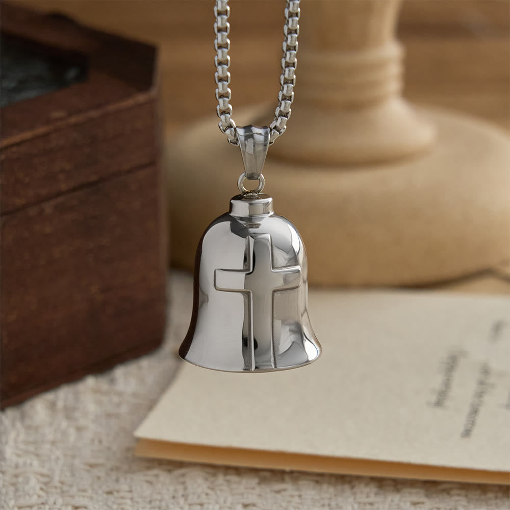 Christianartworkshop Collier pendentif clochette classique avec mains jointes ou croix : un emblème intemporel de foi inébranlable - image 3