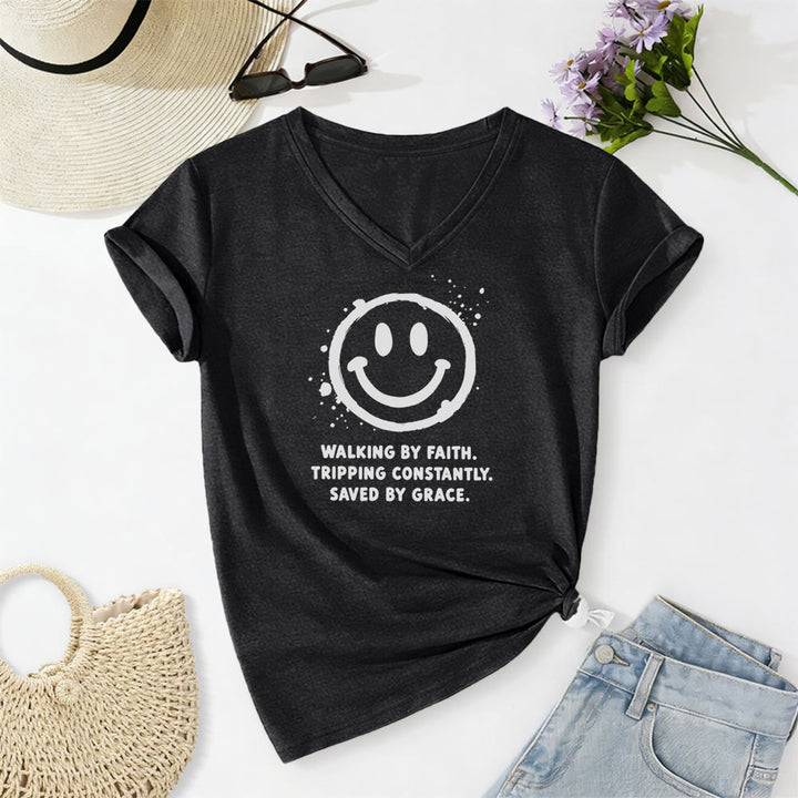 Christianartworkshop T-shirt décontracté à col en V avec imprimé smiley « Walking By Faith » - Noir - 2XL - image 14