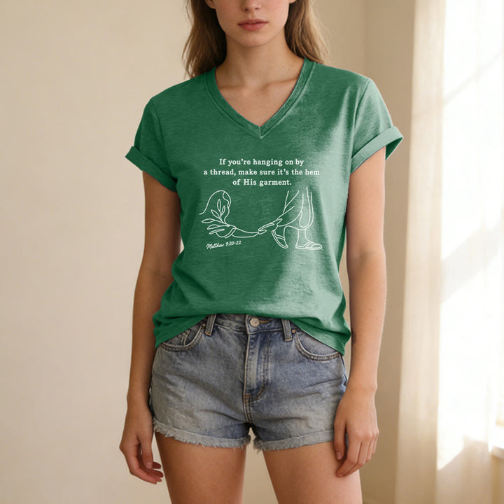 Christianartworkshop T-shirt décontracté à col en V imprimé Matthieu 9:20-22 - image 17