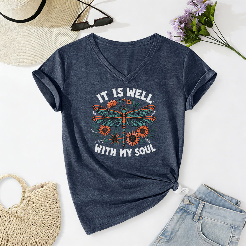 Christianartworkshop T-shirt décontracté à col en V avec imprimé floral libellule « Tout va bien pour moi » - Bleu marine - 2XL - image 18