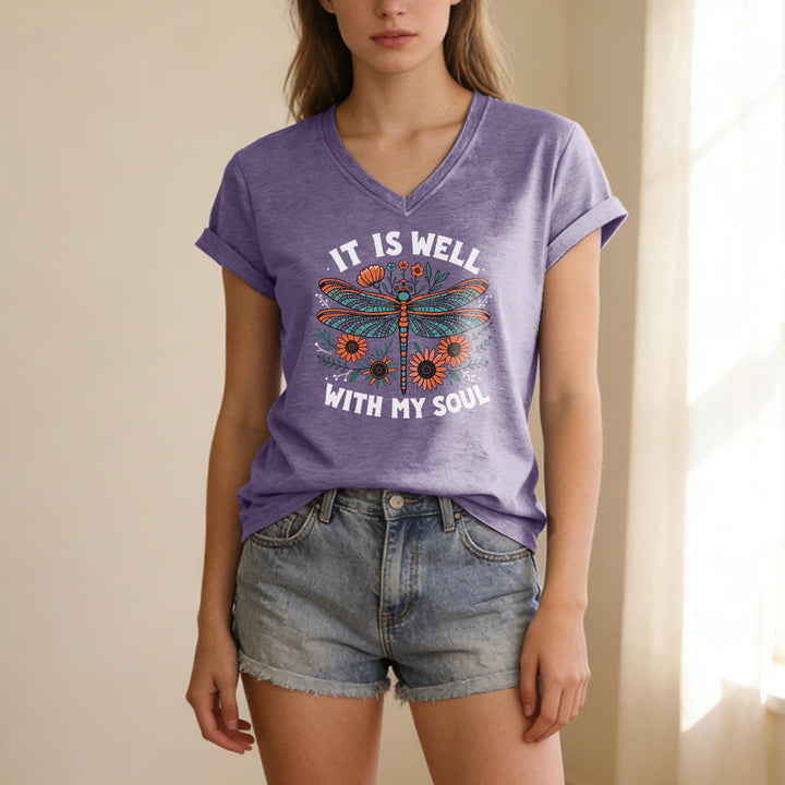 Christianartworkshop T-shirt décontracté à col en V avec imprimé floral libellule « Tout va bien pour moi » - image 17