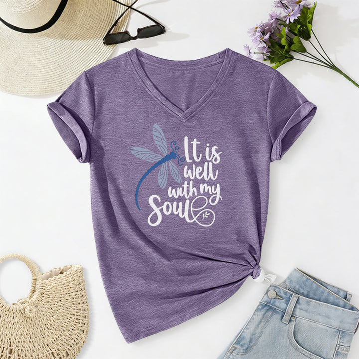 Christianartworkshop T-shirt décontracté à col en V avec imprimé calligraphie libellule « Tout va bien pour moi » - Violet - 2XL - image 16