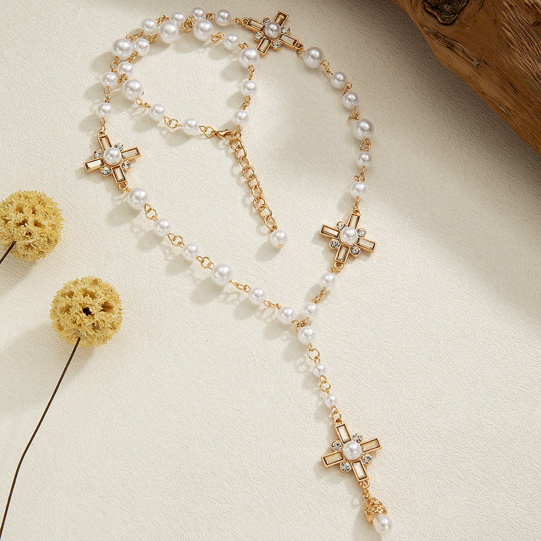 Christianartworkshop Collier chapelet élégant en forme de croix, orné de détails dorés et de perles blanches : un rappel de la grâce divine - chapelet - image 0