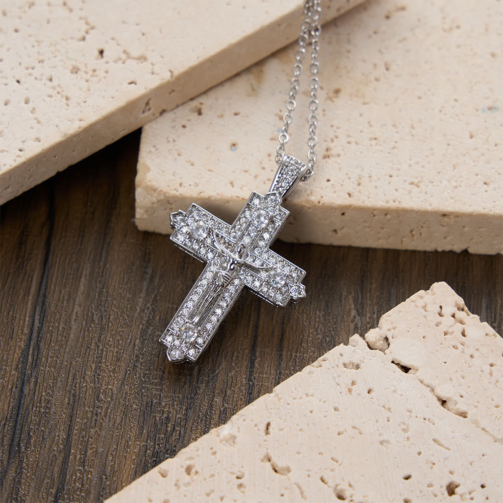 Christianartworkshop Collier crucifix finement ciselé orné d'une figure détaillée de Jésus : un rappel de la vérité sacrée et de la guidance divine - Argent - image 5