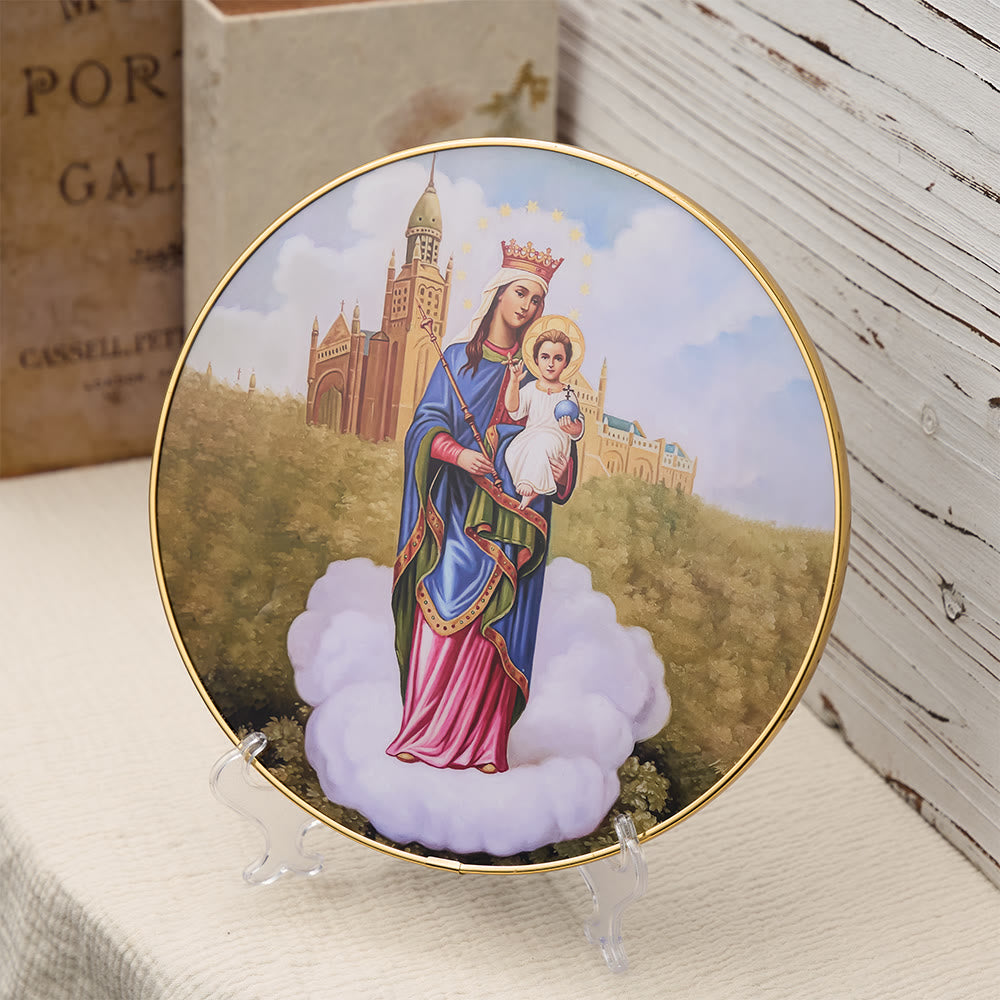 Christianartworkshop Ornement de bureau Vierge à l'Enfant avec fond cathédrale et bordure dorée : un symbole de la grâce mariale - image 2