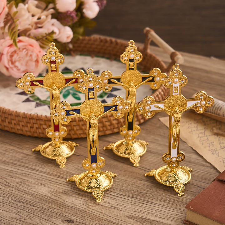 Christianartworkshop Crucifix de Saint Benoît orné, finition dorée et perles : symbole de protection divine - image 0