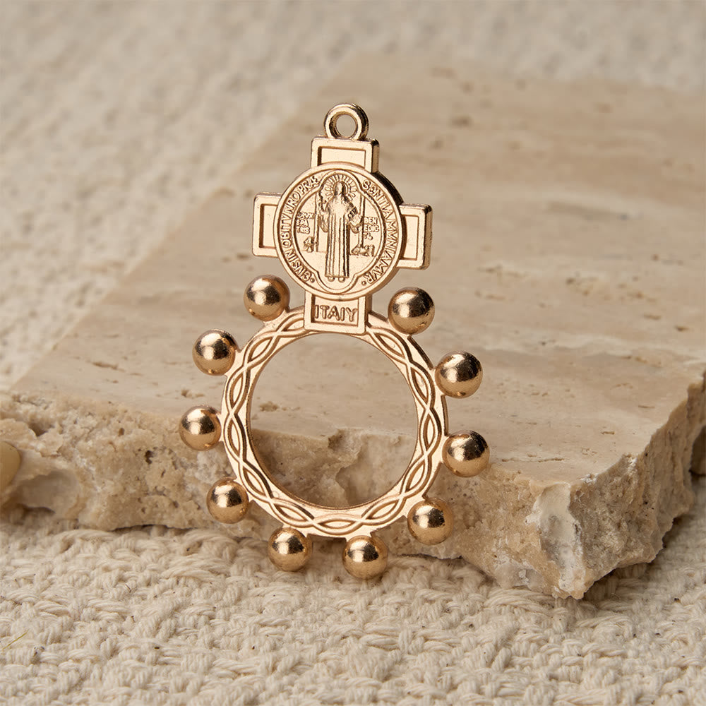 Christianartworkshop Chapelet de Saint Benoît avec cadre en forme d'auréole perlée : un symbole de protection divine - image 3