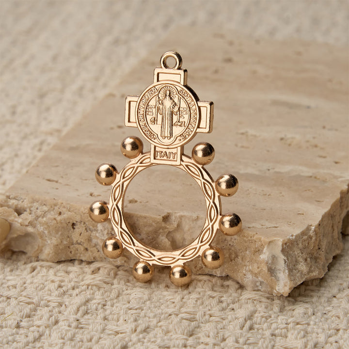 Christianartworkshop Chapelet de Saint Benoît avec cadre en forme d'auréole perlée : un symbole de protection divine - image 3