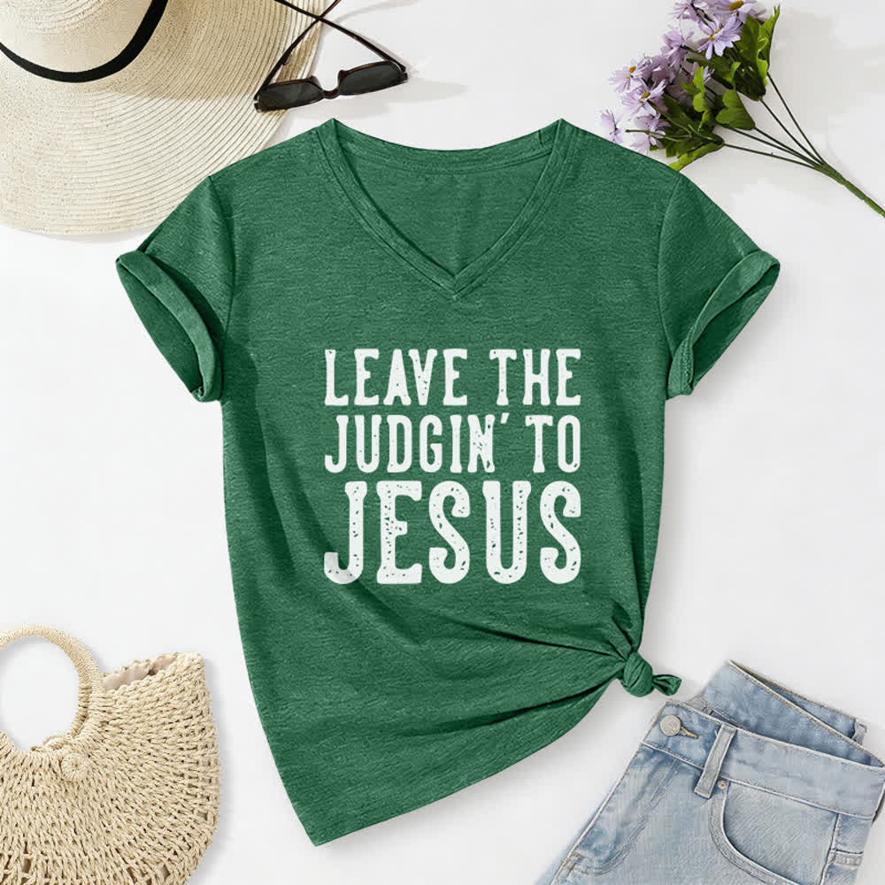 T-shirt à col en V imprimé « Laissez le jugement à Jésus » de Christianartworkshop - Vert foncé - 2XL - image 14