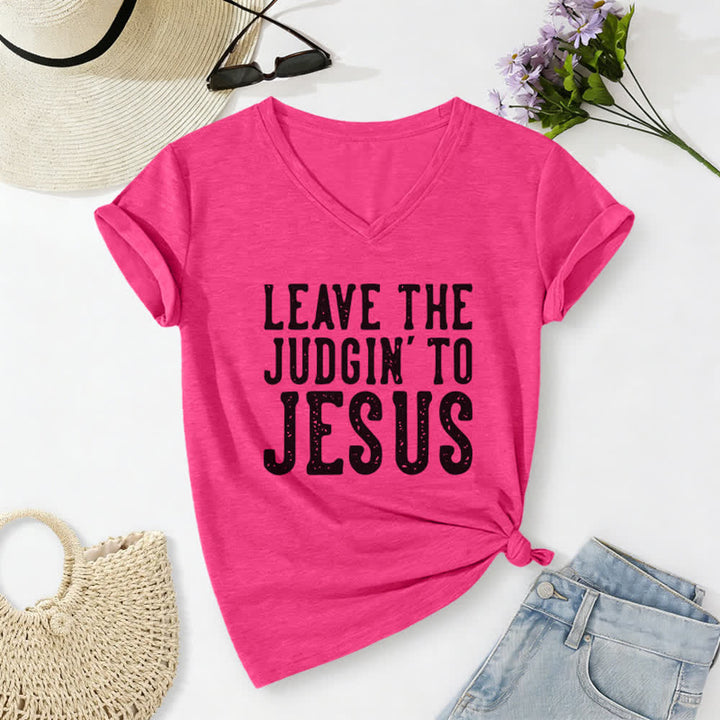 T-shirt à col en V imprimé « Laissez le jugement à Jésus » de Christianartworkshop - Rose - 2XL - image 22