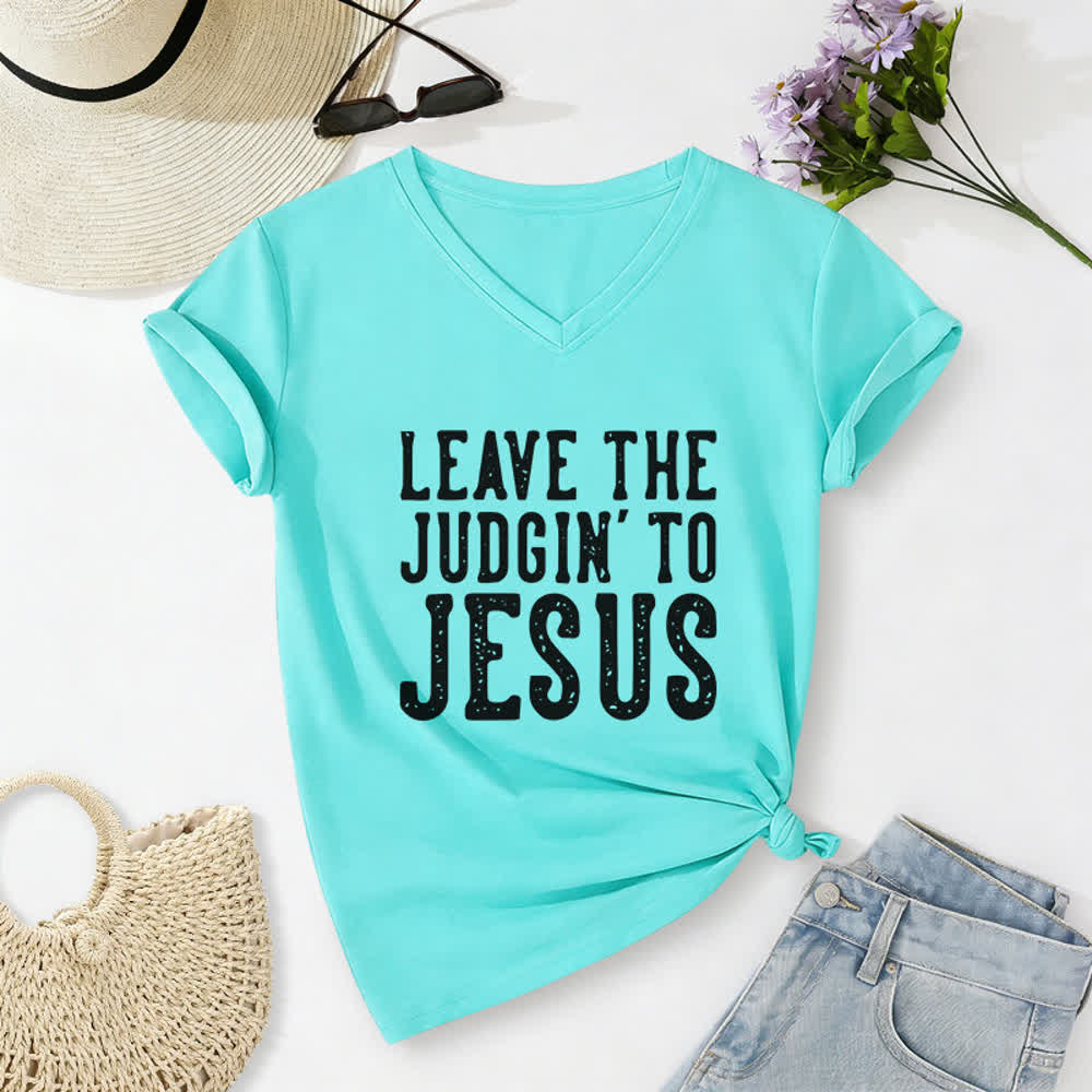 T-shirt à col en V imprimé « Laissez le jugement à Jésus » de Christianartworkshop - Bleu ciel - 2XL - image 0