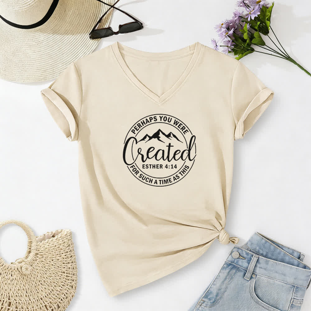 T-shirt à col en V imprimé « Peut-être as-tu été créée » pour femme de Christianartworkshop - Beige - 2XL - image 8