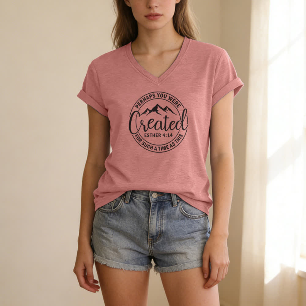 T-shirt à col en V imprimé « Peut-être as-tu été créée » pour femme de Christianartworkshop - image 19