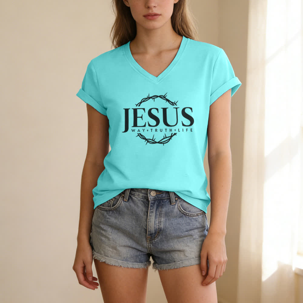 T-shirt à col en V imprimé Jésus pour femme de Christianartworkshop - image 15