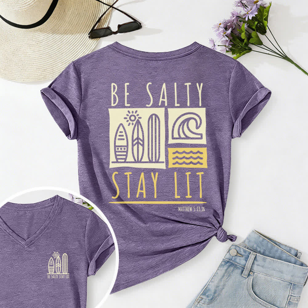 T-shirt décontracté à col en V imprimé « Be Salty Stay Lit » pour femme de Christianartworkshop - Violet - 2XL - image 60